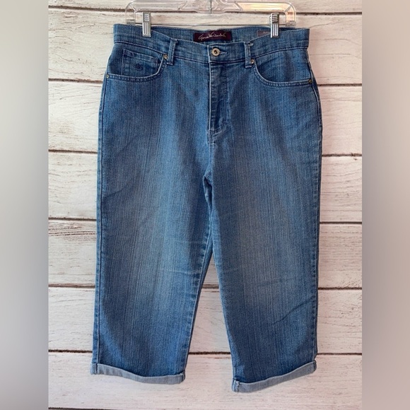 Gloria Vanderbilt Light Blue Cropped Jeans Size 10 Classic Casual Stretch Capri - Picture 1 of 7